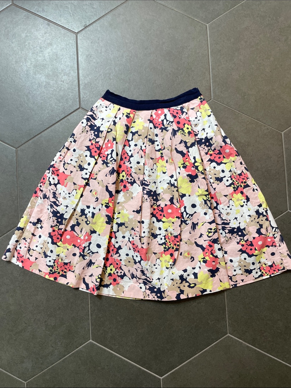 1901 Nordstrom Floral A-Line Midi Skirt in Pink and Navy 2